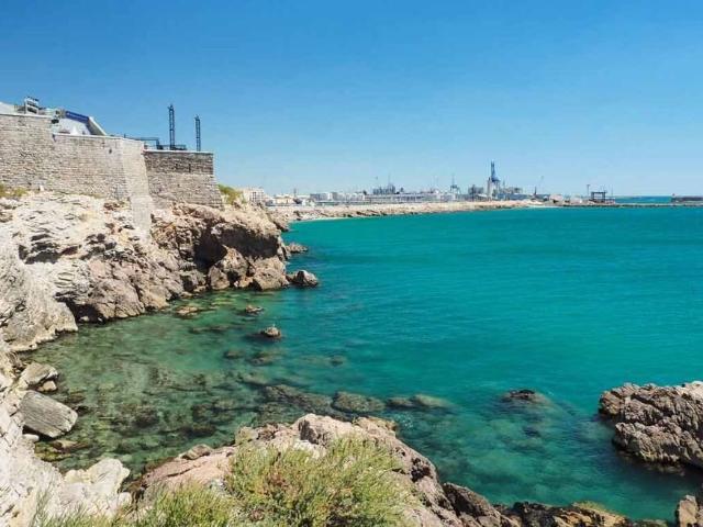SETE BEAU T4 DE 83 M² AVEC TERRASSE VUE MER PROCHE PLAGE