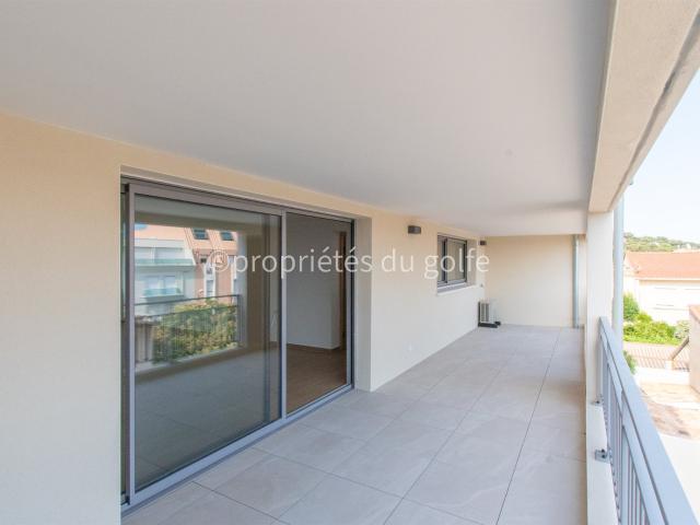 Sète, Corniche, appartement 4 pièces avec terrasse et parkin. 114m² Sète