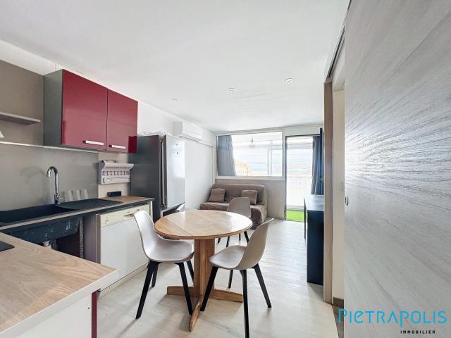 SÈTE: Les quilles, appartement T2 + ascenseur