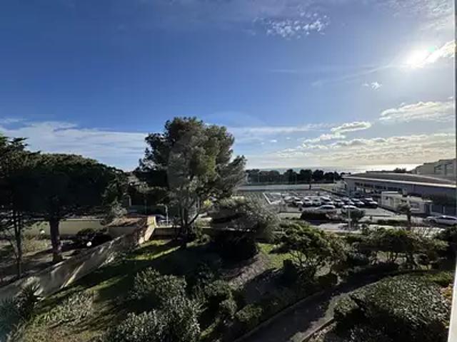 Sète 34200 Achat / Vente appartement 1 pièce t1 terrasse