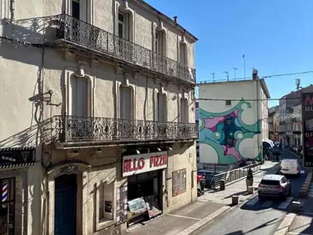 Sète 34200 Achat / Vente appartement 2 pièces t2 au dernier étage balcon