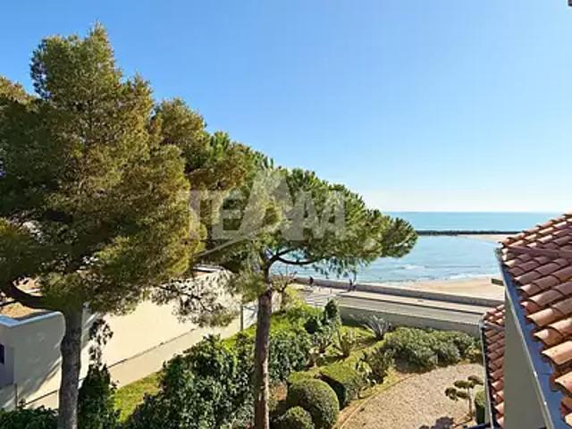 Sète 34200 Achat / Vente appartement 2 pièces t2 au dernier étage terrasse