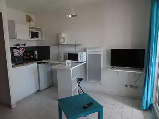 Sète 34200 Location appartement 1 pièce t1 terrasse