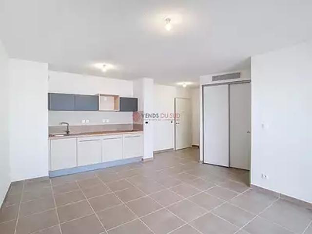Sète 34200 Location appartement 2 pièces t2 terrasse