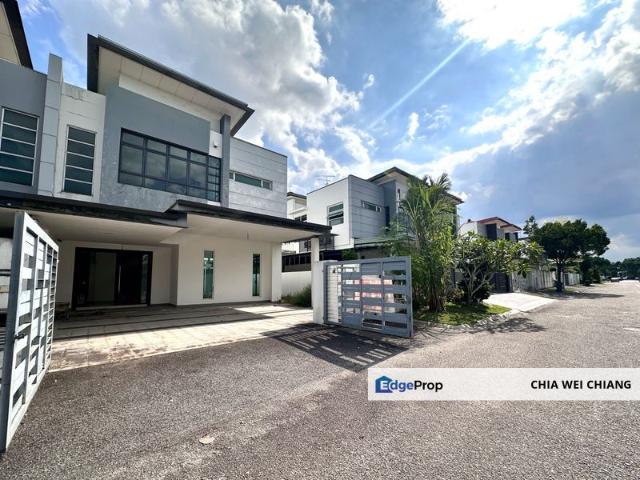 Setia Tropika Fenix Villa Double Storey Semi D for Sale