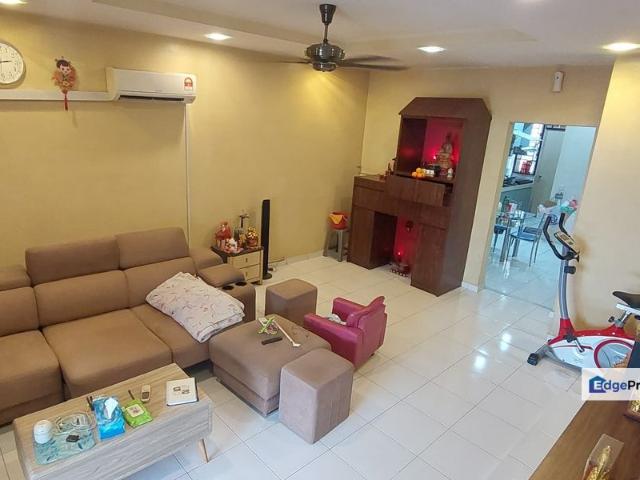 Setia Tropika | Renovated Double Storey Terrace Gated & Guarded Bahru