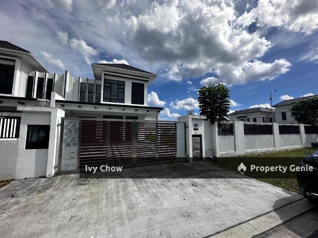 Setia Tropika Semi D For Rent