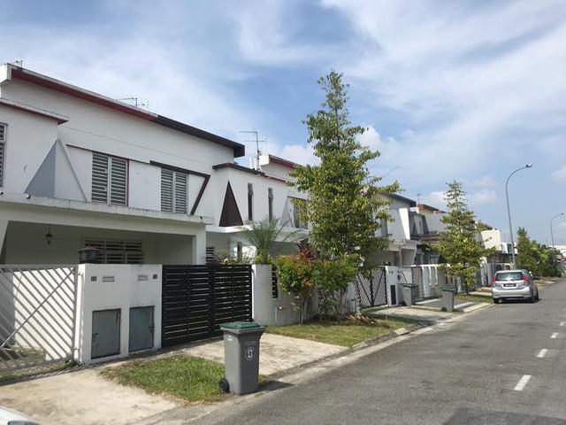 Setia Tropika 5