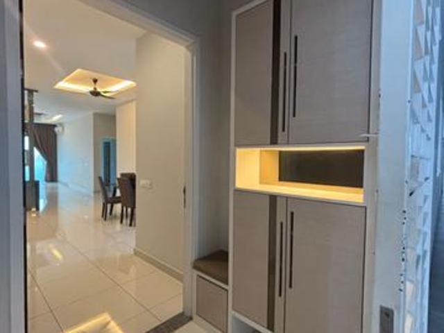 Setia Triangle Partial Furnished 2 Car Parks