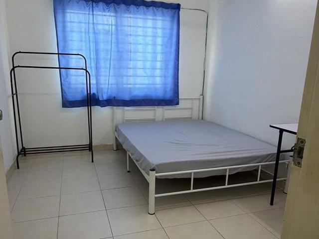 Setia alam middle room low deposit immediately move in