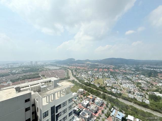 Setia Alam Sunsuria Forum Residence 1034Sqft Fully Furnished For Rent