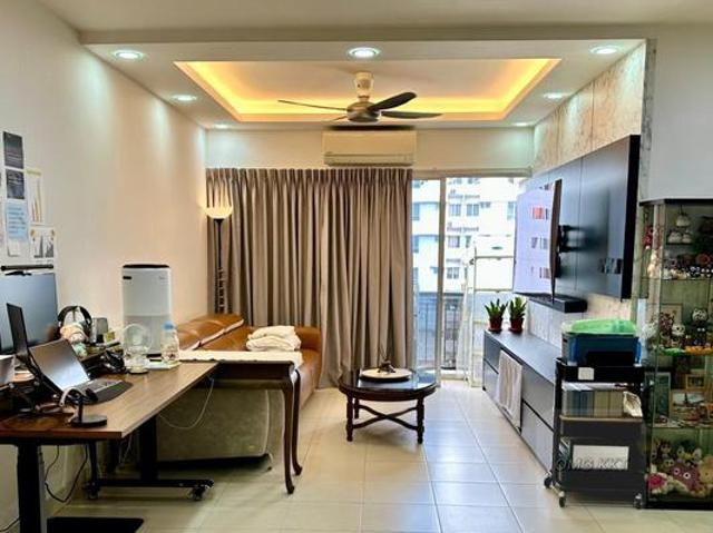 Setia Alam Seri Kasturi Apartment 950Sqft Renovated With Furnished