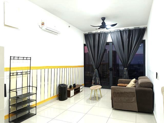 Setia City Residence Setia Alam Furnished 1 Room 1 Bath 1 Park