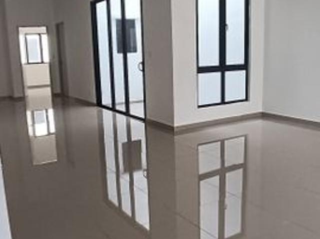 Setia Indah 9, Setia Alam