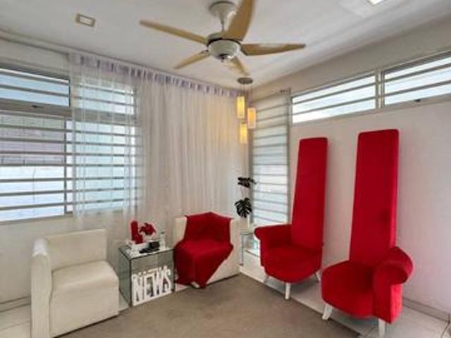 Setia Indah 10 2 Storey Terrace with 10ft Extra Land Below Bank Value