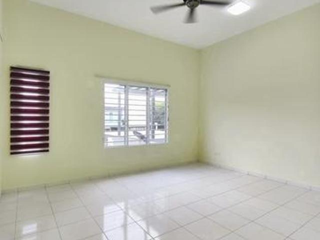 Setia Indah 10 Double Storey Renovated Extended South
