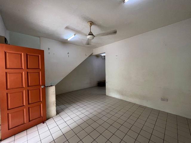 Setia Indah Double Storey Medium Cost 18x60 Good Condition Full Loan