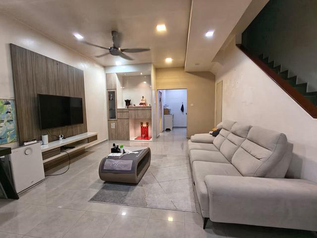 Setia indah Renovated Double Storey House For Sale