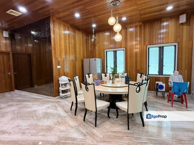 Fully Furnished Resort Style Bungalow in Setia Nusantara, Setia Eco Park For Sale
