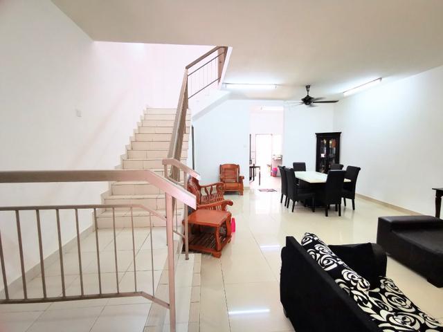 Setia Perdana Setia Alam 2 Storey House For Sale good Condition