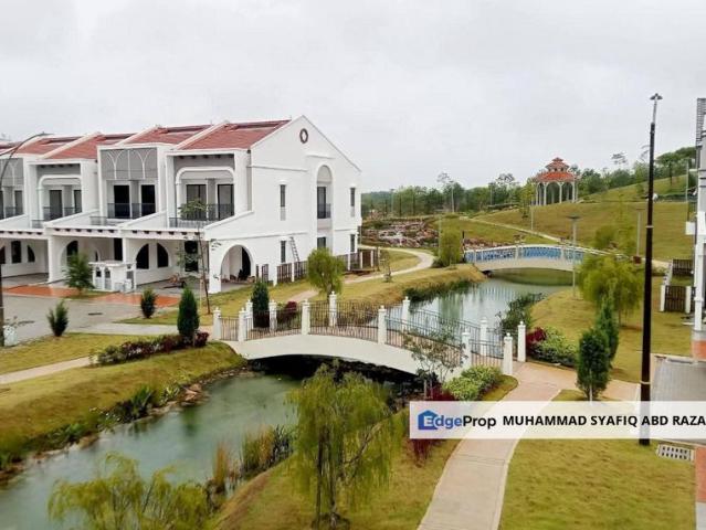 Setia Safiro