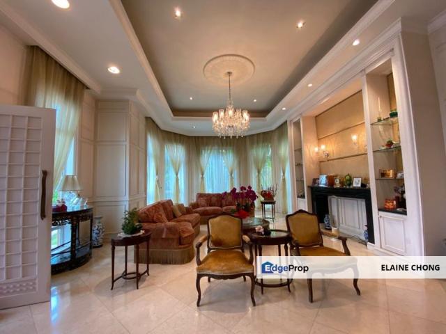 Setiamurni grand home, spacious rooms, designated lift space