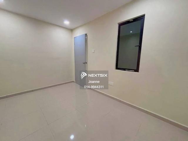 SetiaIndah 华人保安区 【Setia Indah 5路 】 20x70 原装单位可以做Full Loan ‼️‼️ 喜欢买来自己装修的可以看一下️