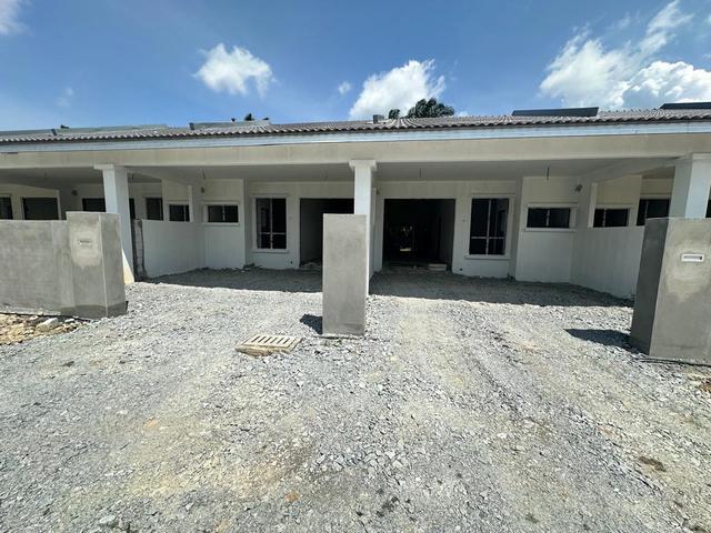 Setingkat Rumah Teres Bahau Mahsan Taman Lily Fasa 2 Siap Serting