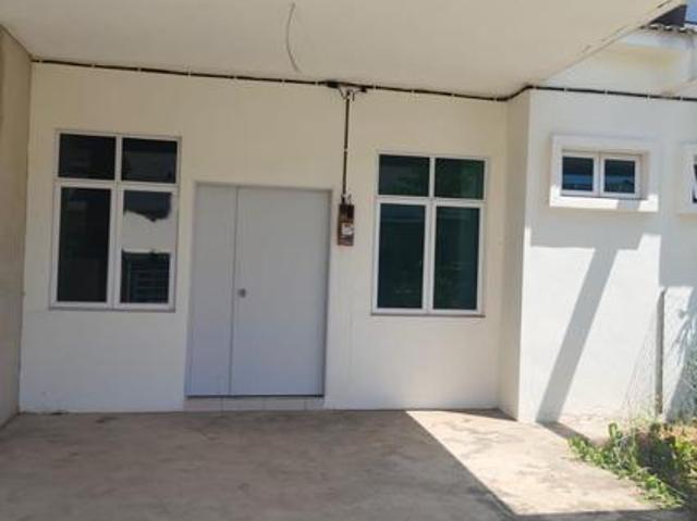 Setingkat rumah teres untuk jual di Bandar permata ng lunas
