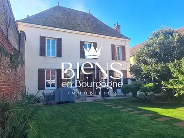 Seurre 21250 Achat / Vente maison 8 pièces t8 terrasse parking