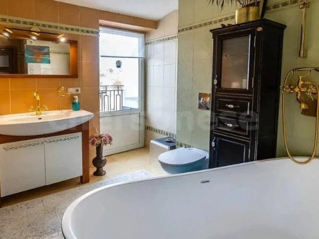 Севастополь, Ленинский район, Новороссийская ул,50