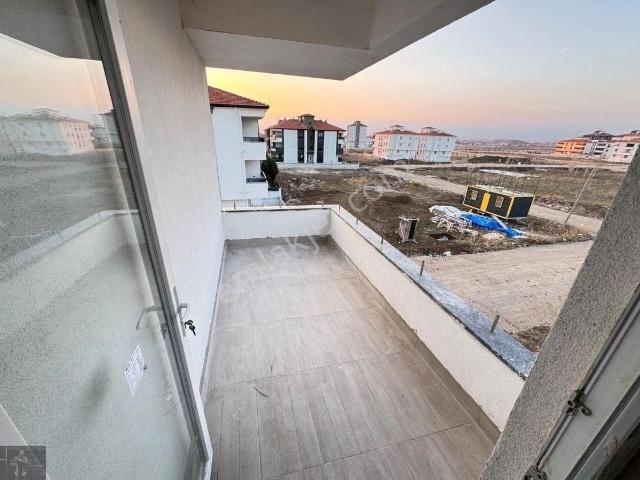 Sevencan Emlak’tan Kent Park Civarı Satılık 2+1 Daire