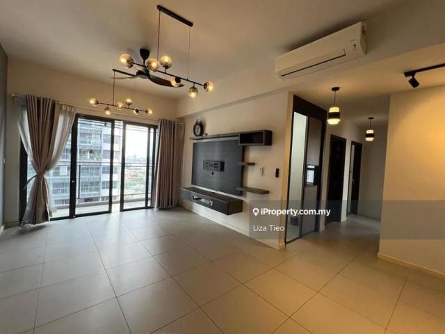 Seventeen Mall & Residences Biji Living, Seksyen 17, Petaling Jaya