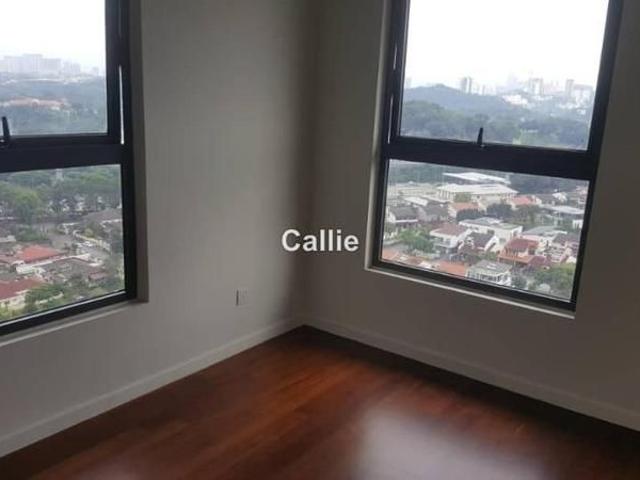 Seventeen Mall & Residences Biji Living, Seksyen 17, Petaling Jaya