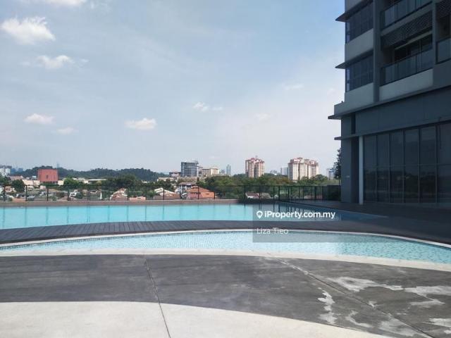 Seventeen Mall & Residences Biji Living, Seksyen 17, Petaling Jaya