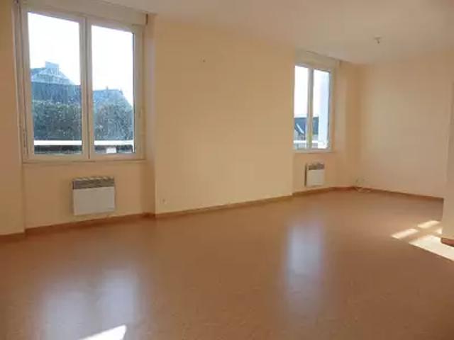 Sévérac d'Aveyron 12150 Location appartement 3 pièces t3