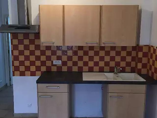 Sévérac d'Aveyron 12150 Location appartement 2 pièces t2