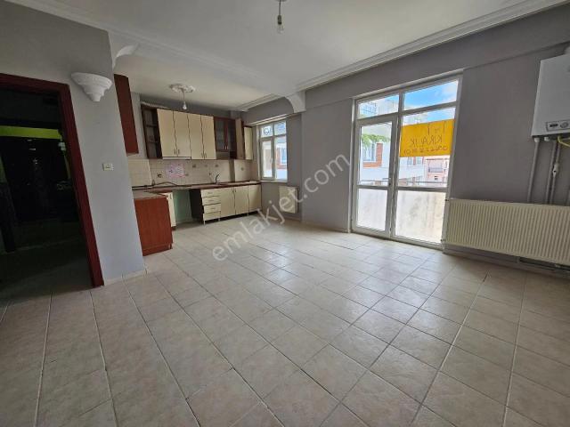 Sevgim'den Gültepe'de Kiralık Geniş 1+1 Kiralık Daire