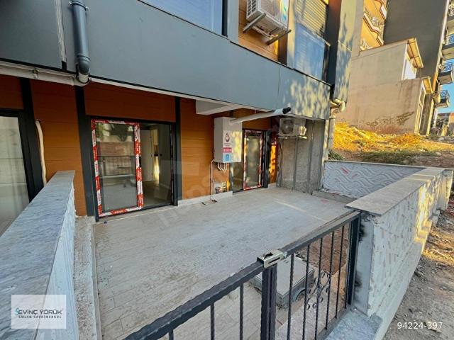 SEVİNÇ YÖRÜK GAYRİMENKULDAN MENEMENDE ÖZEL BAHÇELİ KİRALIK 1+1