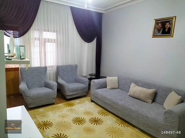sEVİNdik'ten Gİmsa Yakını AnaCadde Üstü Kot 1 Ara Kat 3+1 Daire