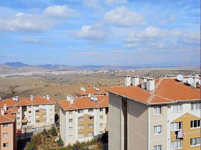 sEVİNdik'ten ZİrveKent Tokide Yatırımlık 3.Kat 1+1 Satılık Daire