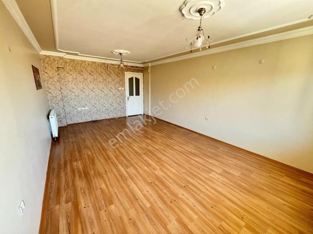 Sevinç'ten Paşabayır Yamanegeli Okulu Yanında 160m² 3+1 Satılık