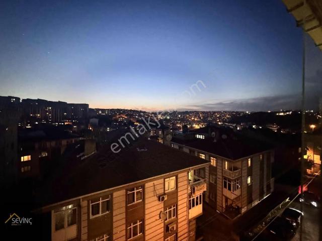 Sevinç Emlak'tan 3+1 Şehir Manzaralı Teraslı Daire