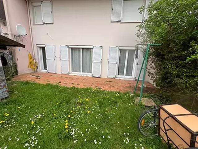 Sevran 93270 Achat / Vente appartement 6 pièces t6 au dernier étage terrasse