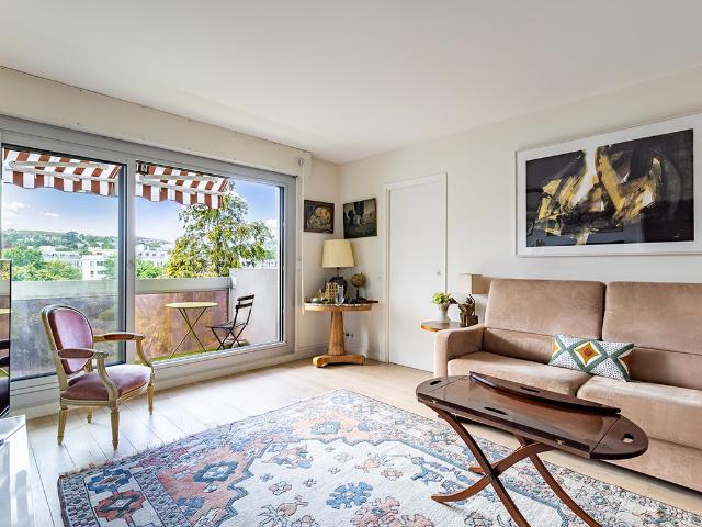 Sèvres appartement 2 pièces Balcon Parking 290 000 euros FAI
