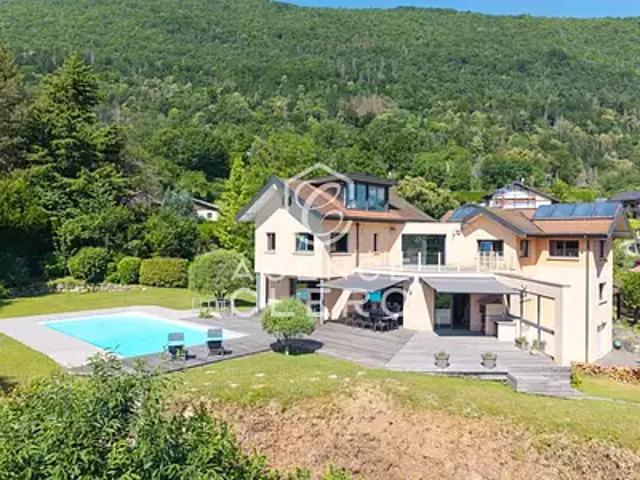 Sévrier 74320 Achat / Vente maison 8 pièces t8 piscine