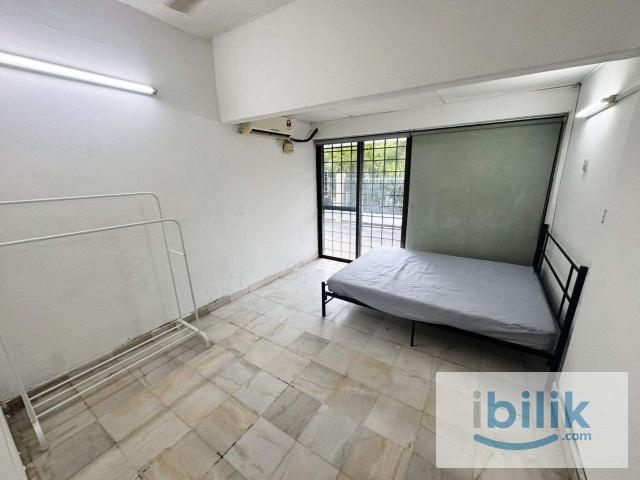 Sewa MurahLow Deposit Bandar Utama Big Room Rent with WindowLocation NearbyCentrepoint, MRT Mutiara Damansara
