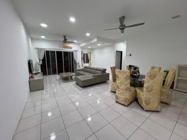 Sewa NEW PAINT BIG SIZE 4BR2B Suria Damansara Petaling Jaya