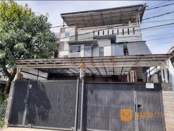 SEWA RUMAH 2 LANTAI DKT KAMPUS UNPAD JL SADANG TENGAH TUBAGUS ISMAIL CIKUTRA BANDUNG