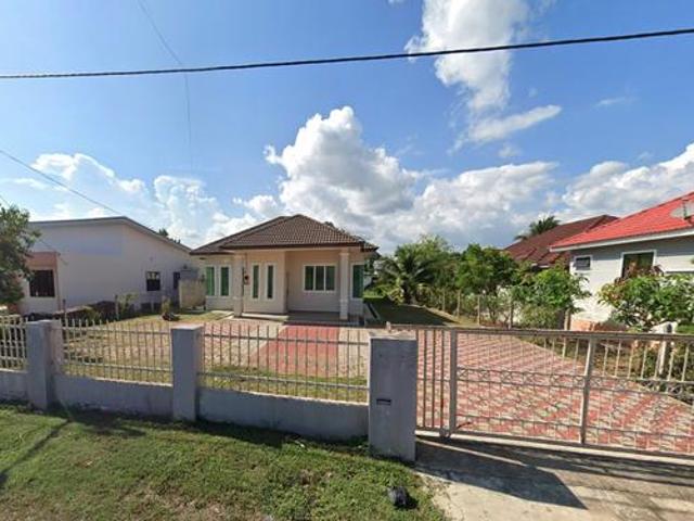 Sewa rental BANGLO KANGAR di GOLDEN TRIANGLE padang katong kangar